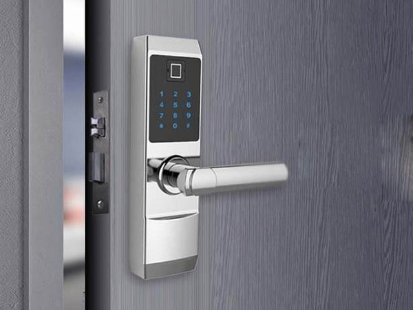 弓长岭24小时上门开锁公司