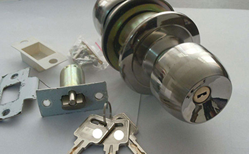 弓长岭24小时上门开锁公司