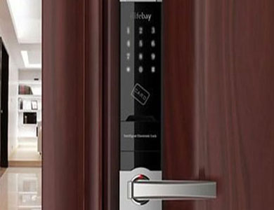 弓长岭24小时上门开锁公司