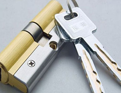 弓长岭24小时上门开锁公司